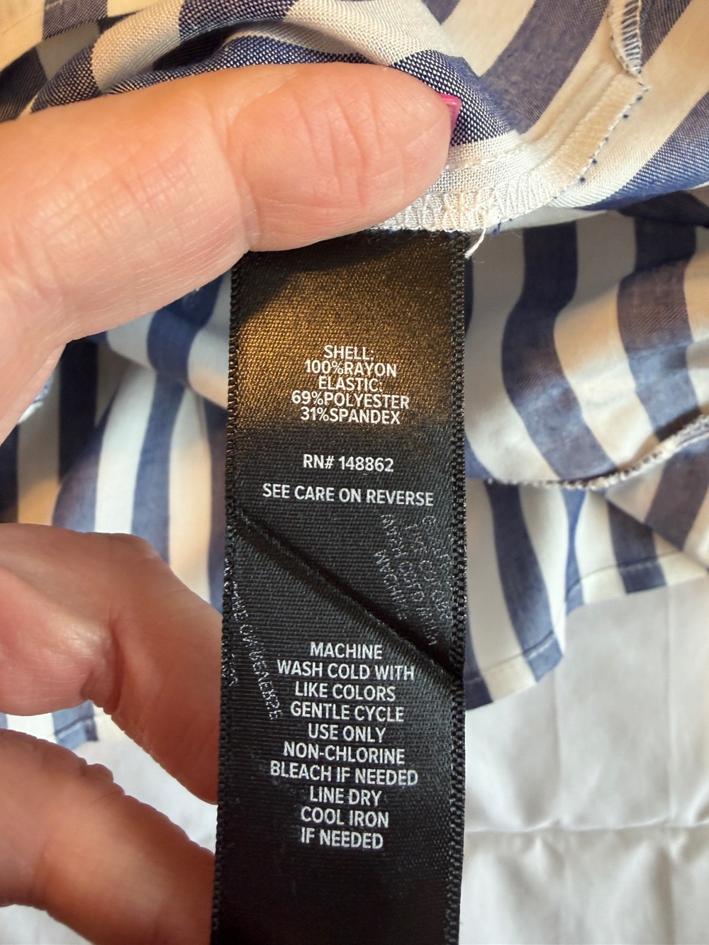Torrid Mini Challis Smocked Sun Dress Size 1(XL) Sweetheart Silhouette Beach J4 - Picture 7 of 8